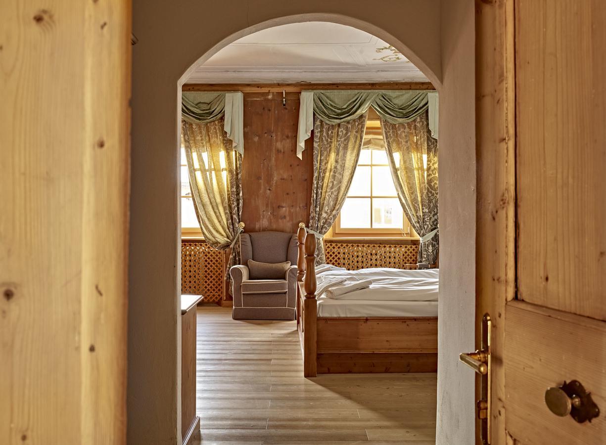 Hotel Romantic Excelsior 4*