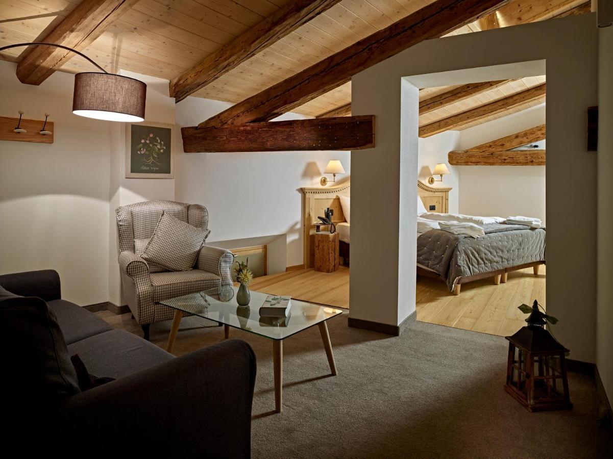 Romantic Excelsior Hotel Cavalese
